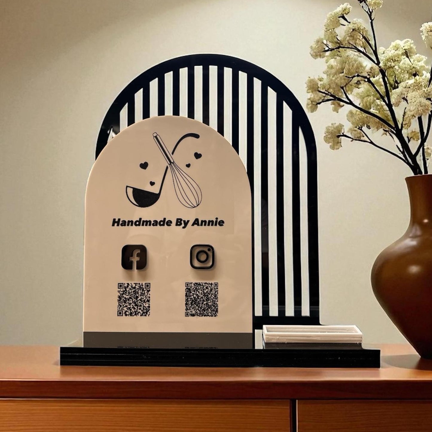 Custom Business Centre Display